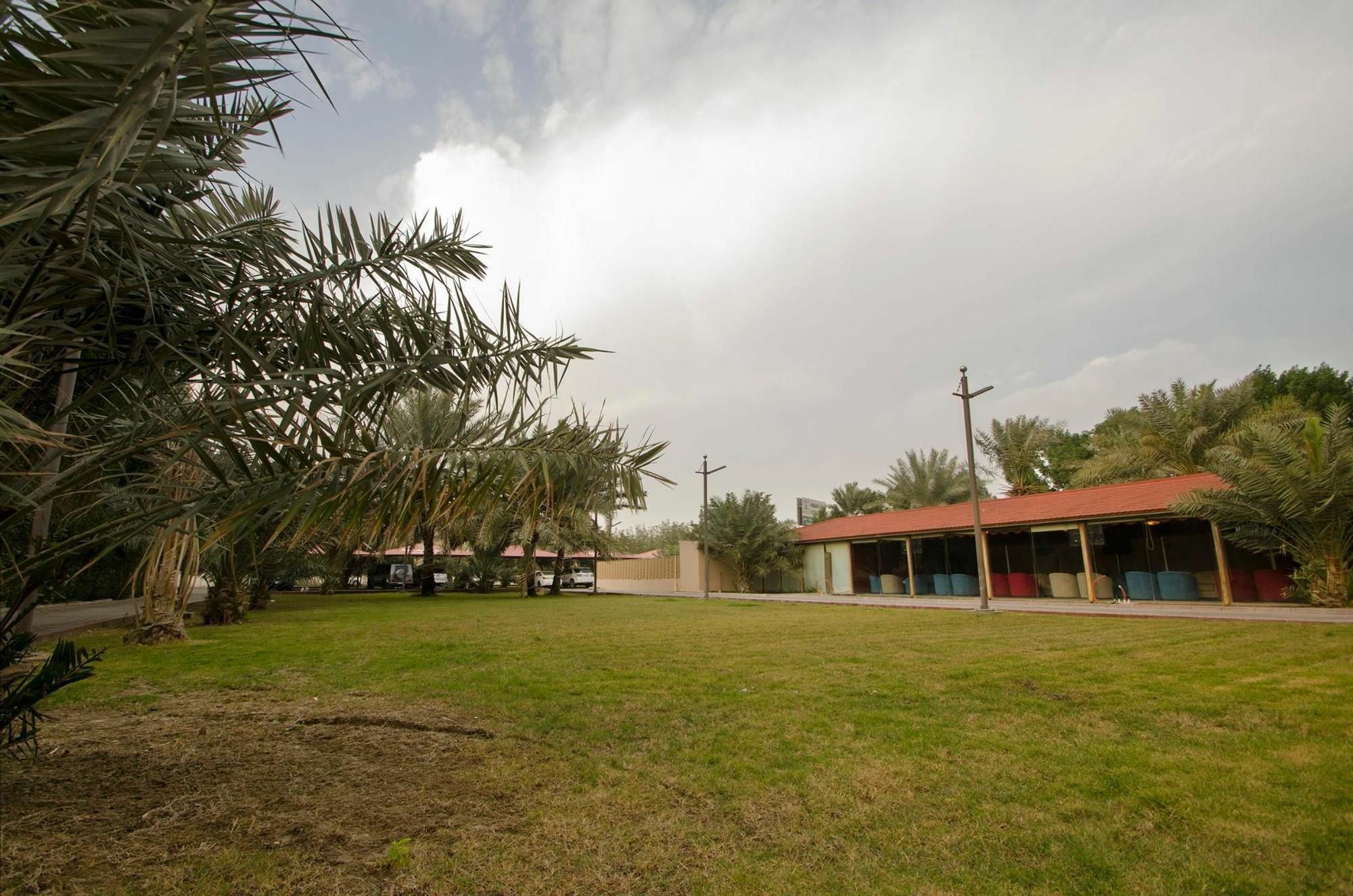 Hofuf Hotel Al-Ahsa Esterno foto